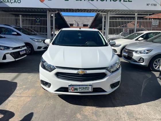 CHEVROLET ONIX 1.4 MPFI LT 8V FLEX 4P MANUAL CHEVROLET ONIX 1.4 MPFI LT 8V FLEX 4P MANUAL